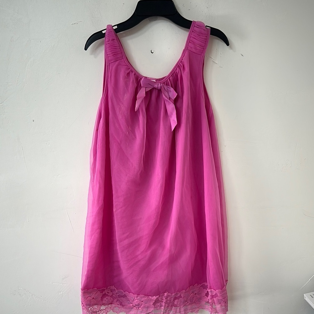 Elegant Pink Sleepwear Chemise 70’s 80’s vintage